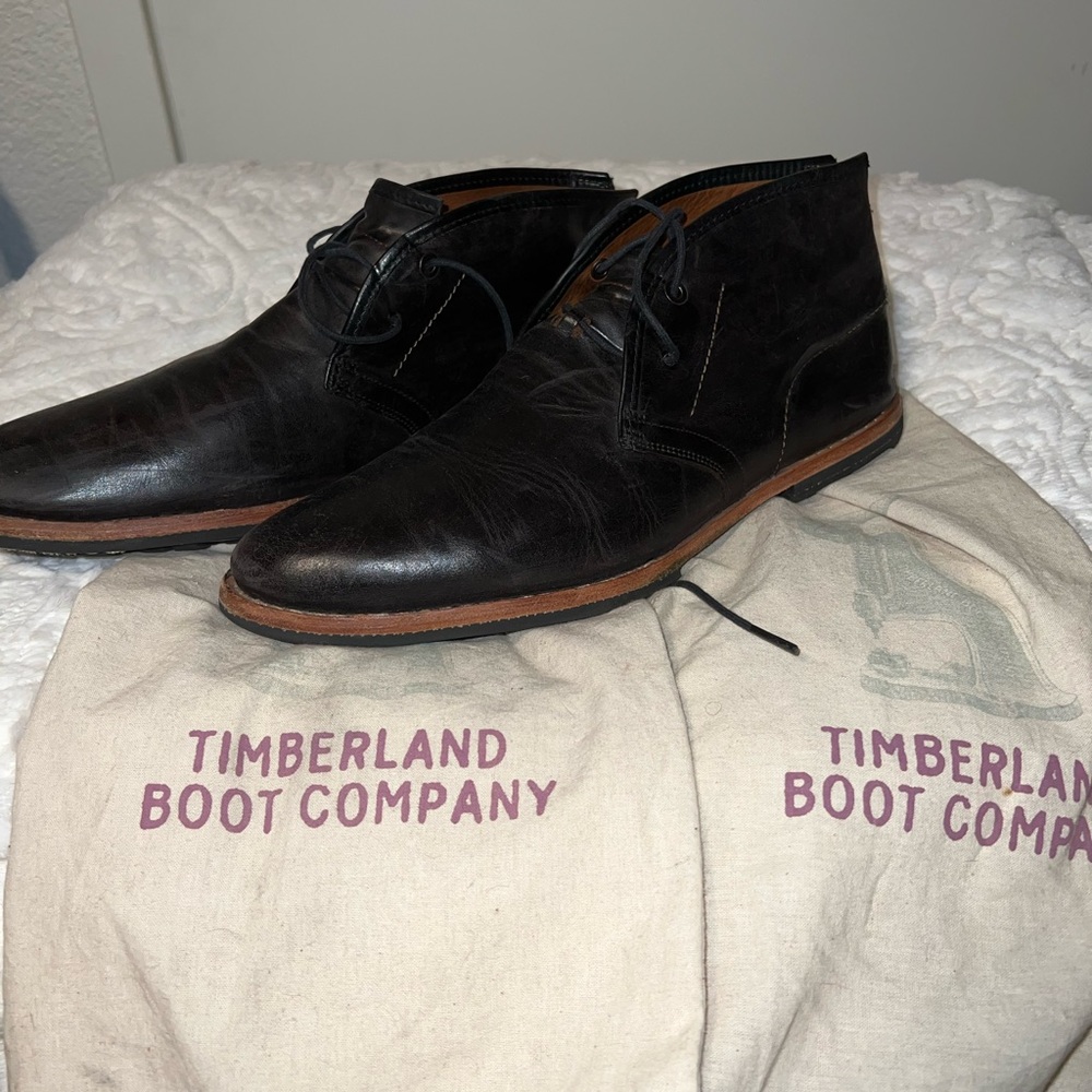 TIMBERLAND BOOT COMPANY - MENS US SIZE 11